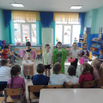 День театра День театра.